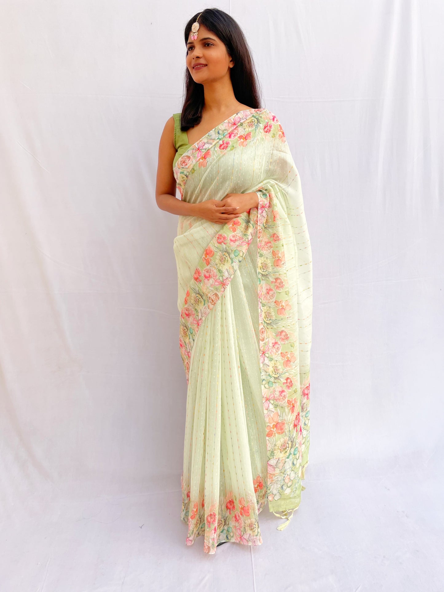 Green Floral Print Saree - Vanesara