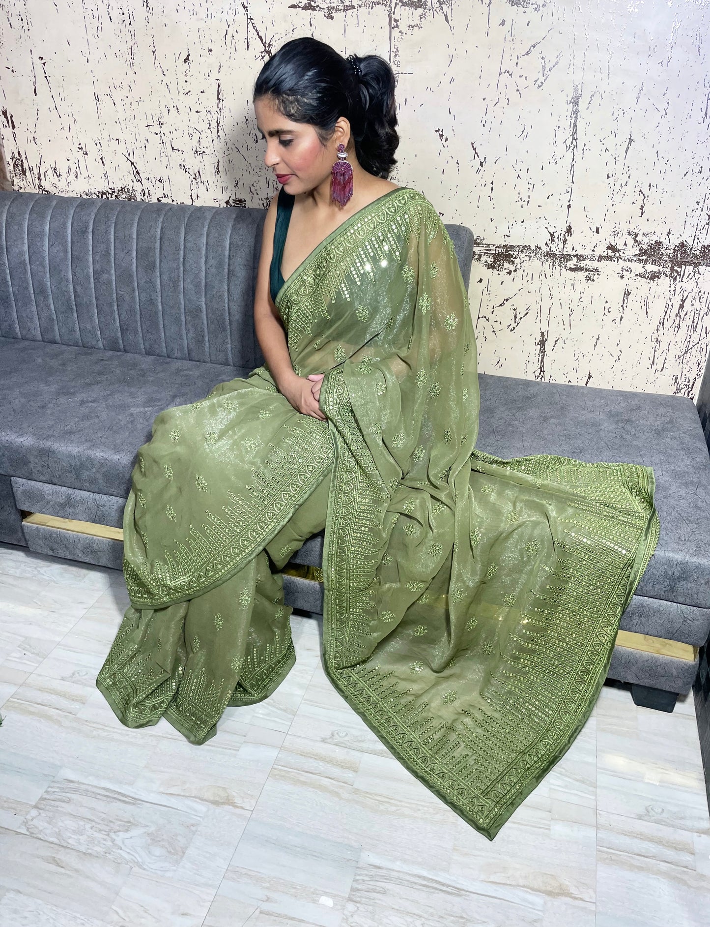 Embroidered Shimmer Organza Saree - Vanesara