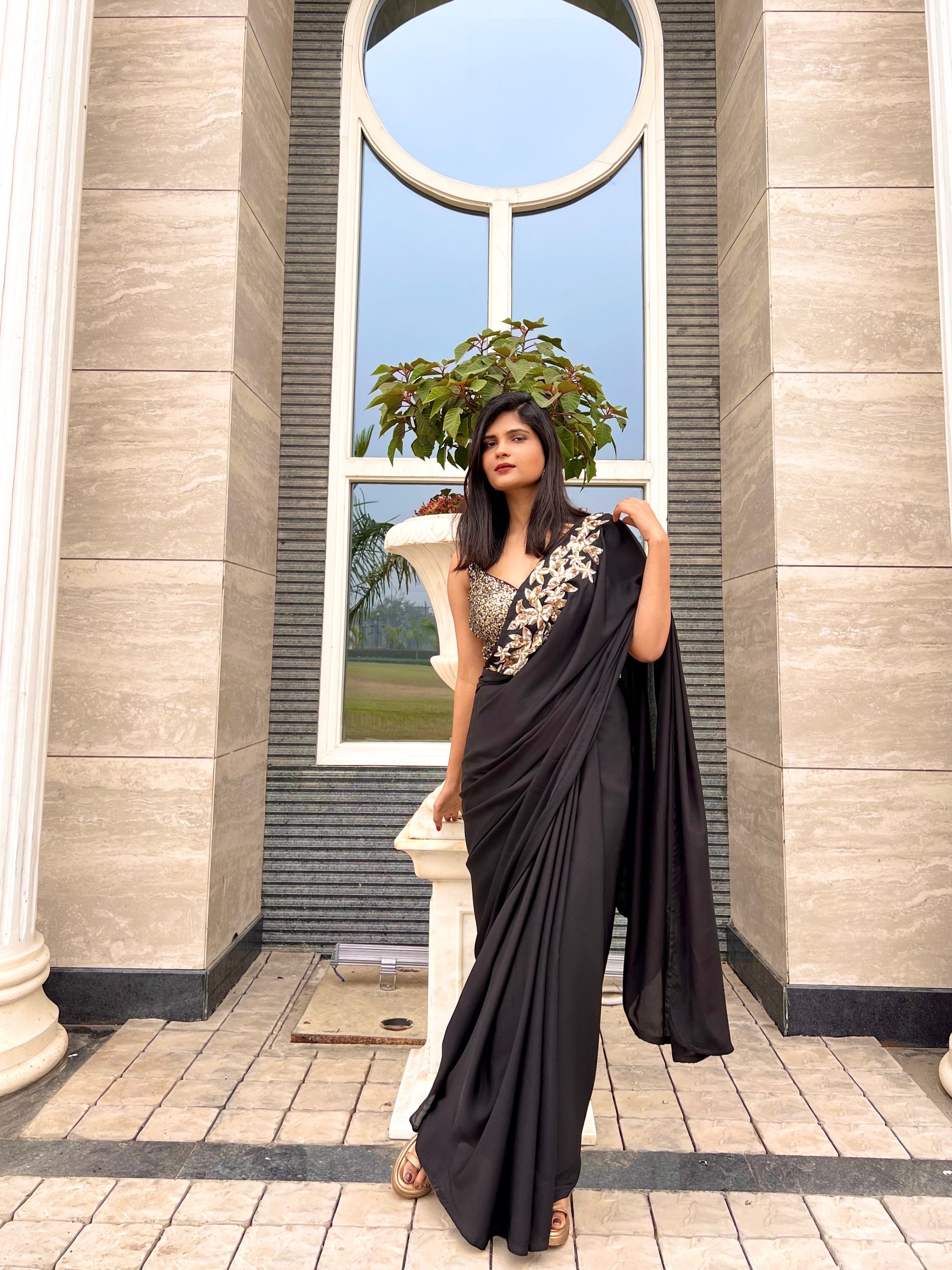 MidnightBloom_000515 - Vanesara