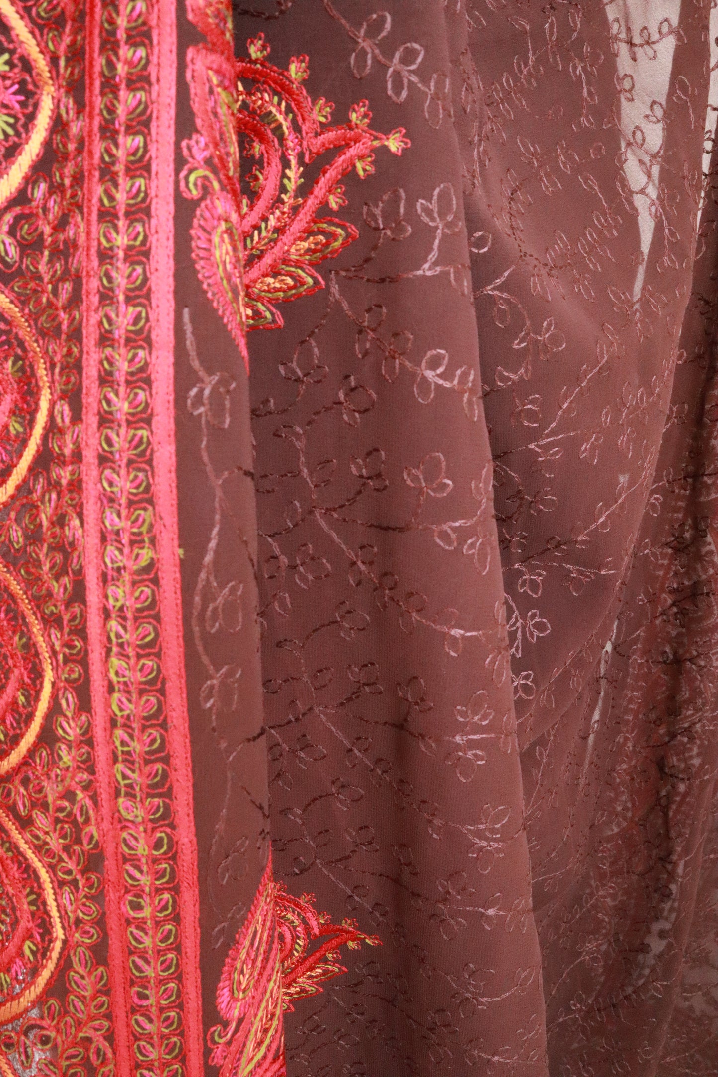 Brown Thread Woven Saree - Vanesara