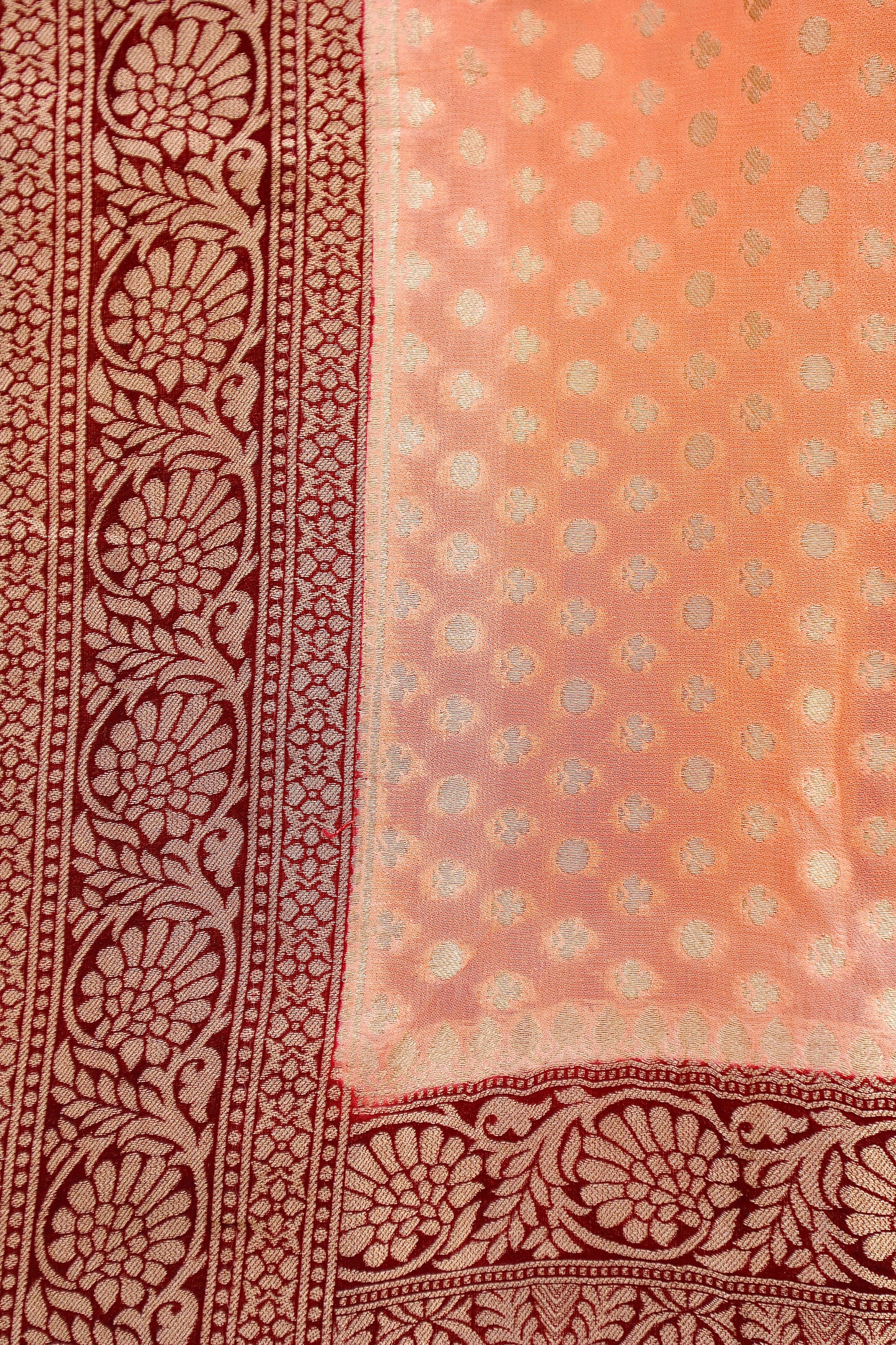 Georgette Silk Zari Woven Saree - Vanesara