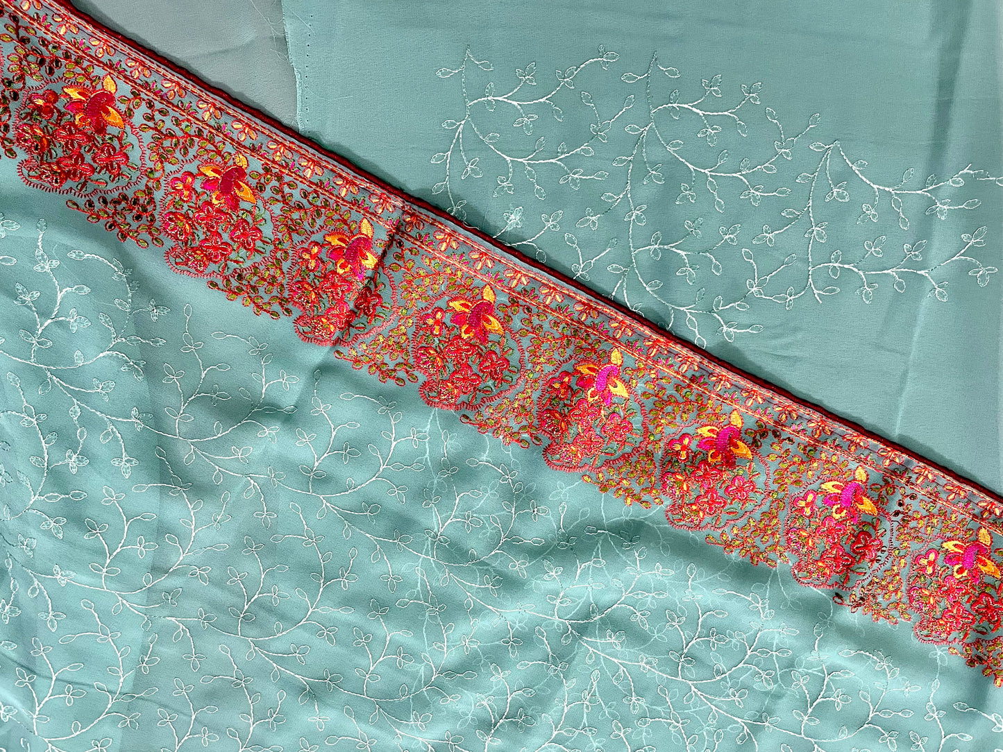Georgette Saree with Multicolor Border - Vanesara