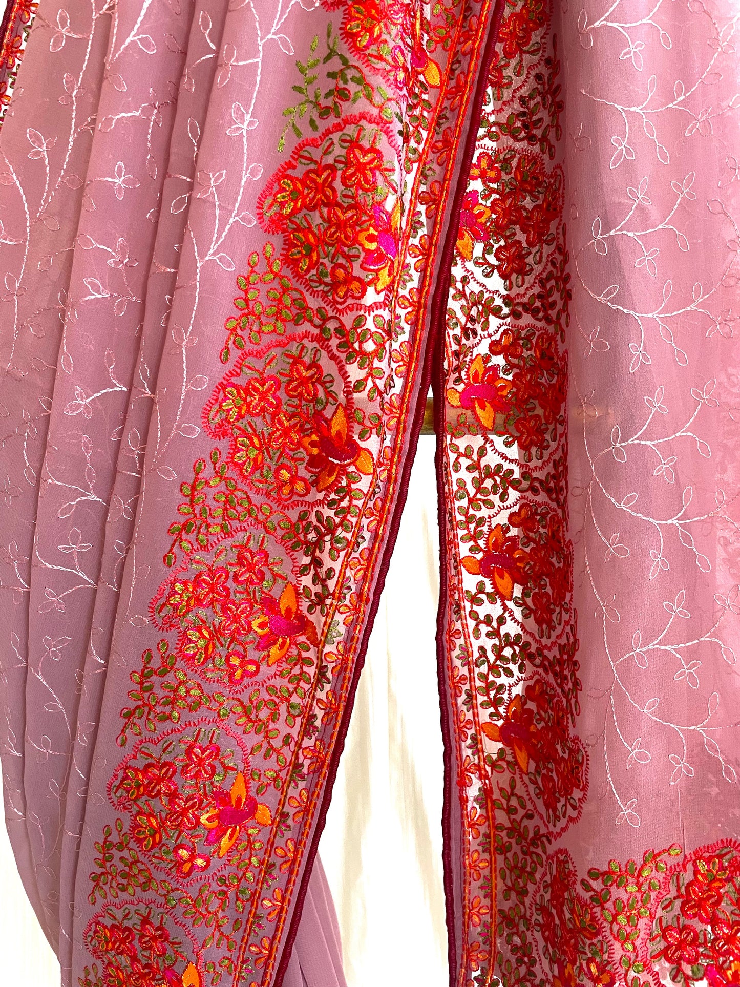 Georgette Saree with Multicolor Border - Vanesara