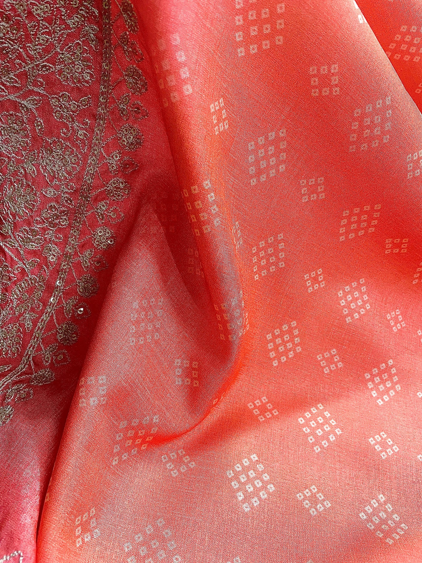 Bandhani Print Embroidered Silk Saree - Vanesara