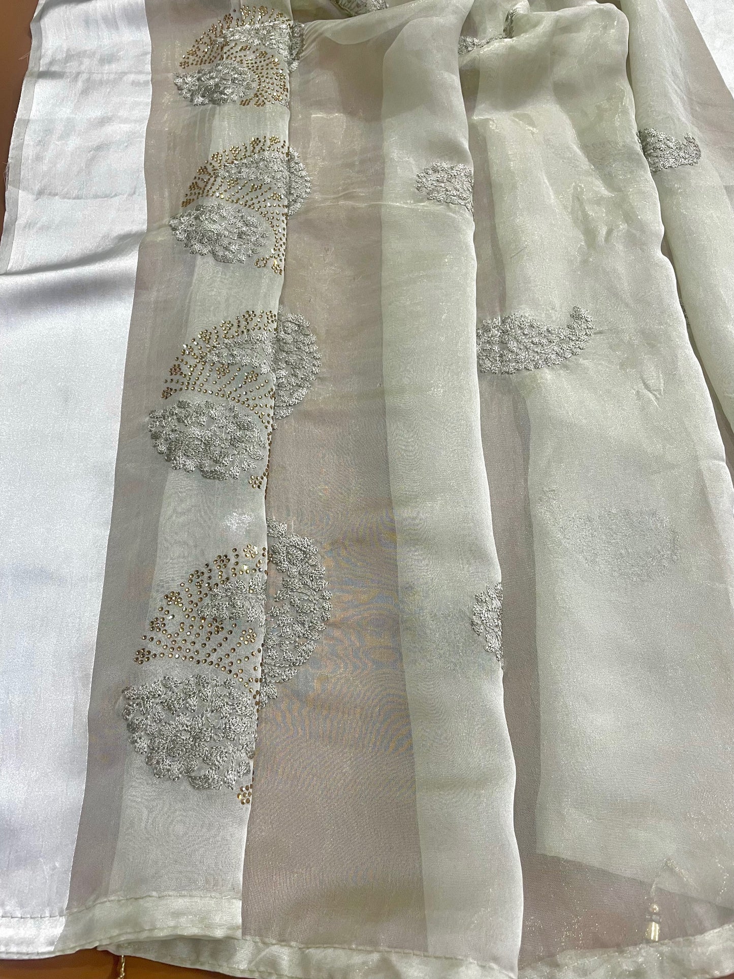 Thread Work With Swarovski Touch Grey Saree - Vanesara