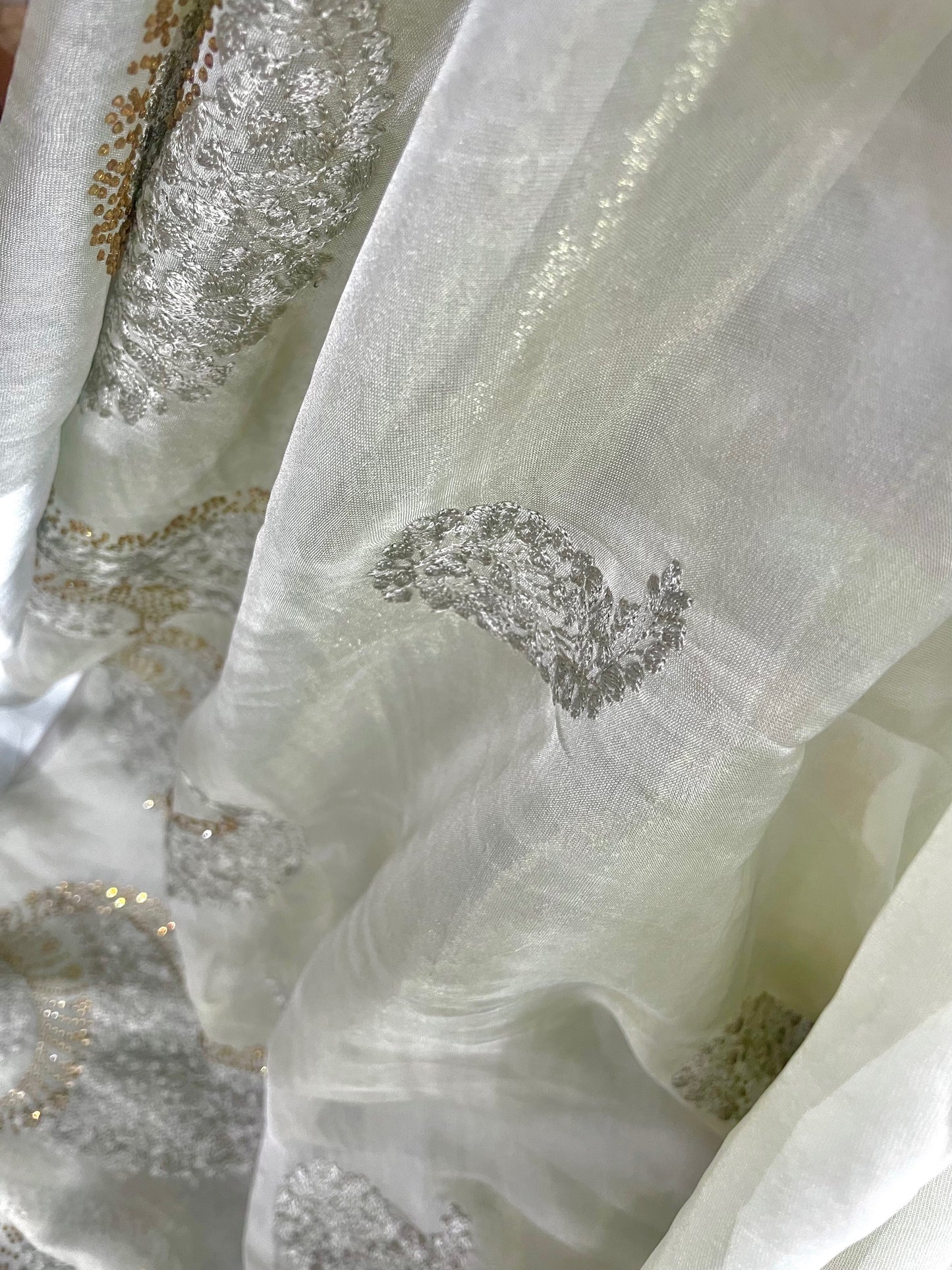 Thread Work With Swarovski Touch Grey Saree - Vanesara