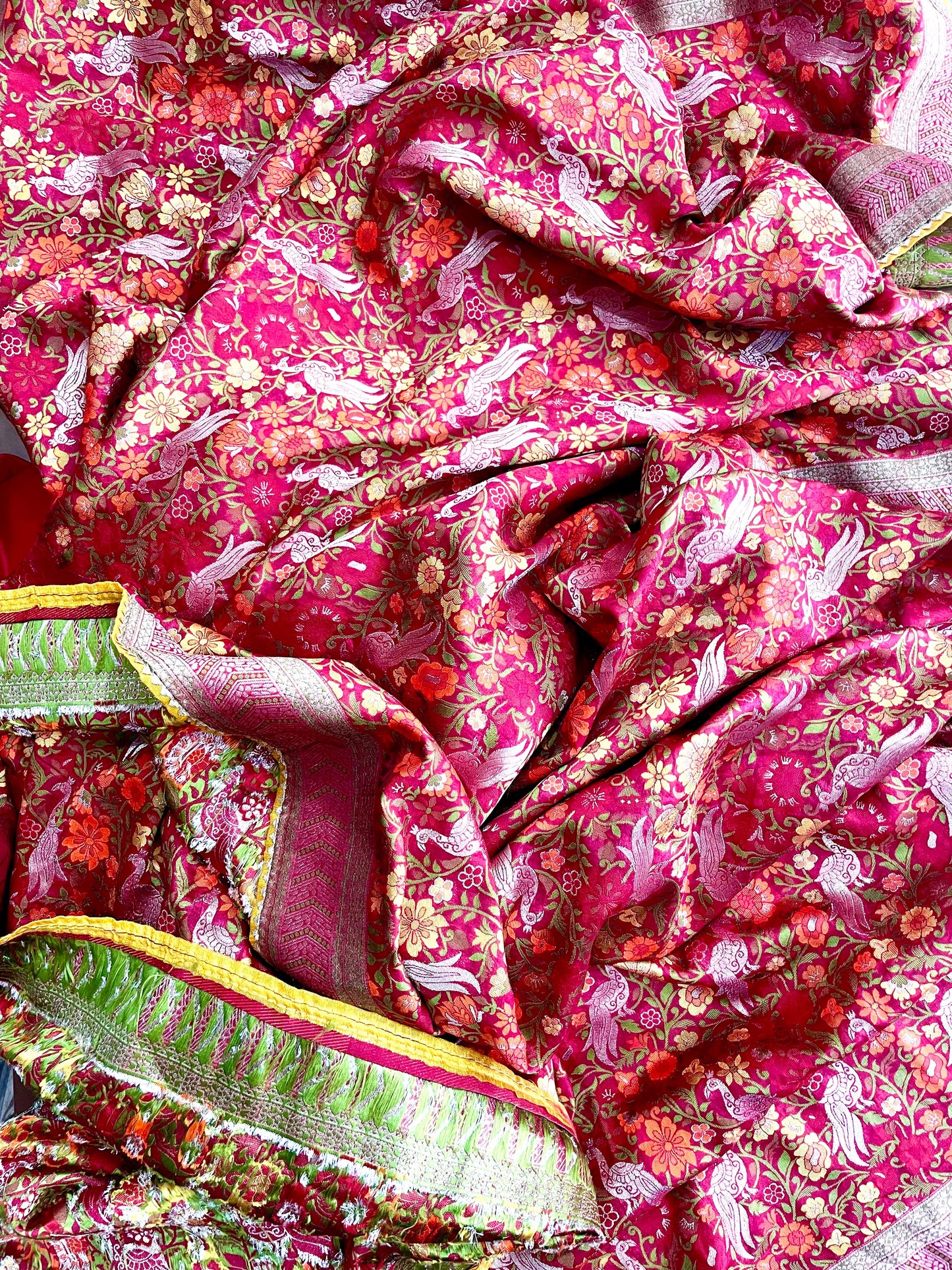 Silk saree with flower print - Vanesara