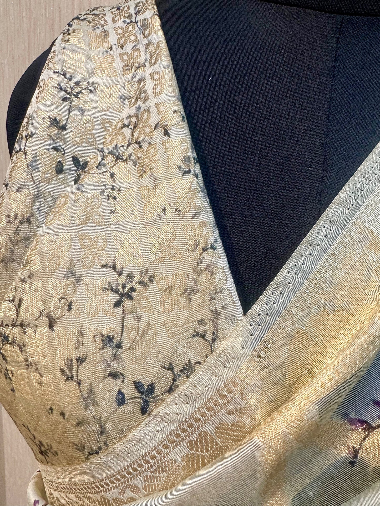Off-White Organza Floral Print Saree - Vanesara