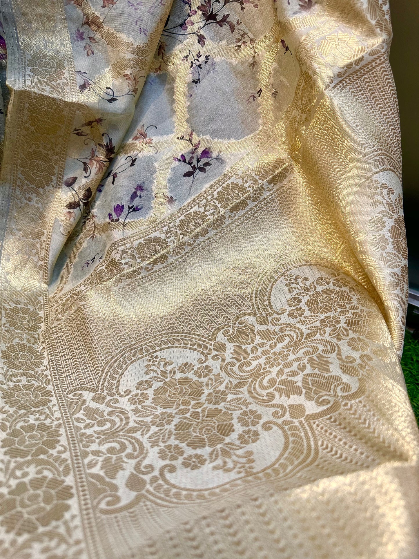 Off-White Organza Floral Print Saree - Vanesara