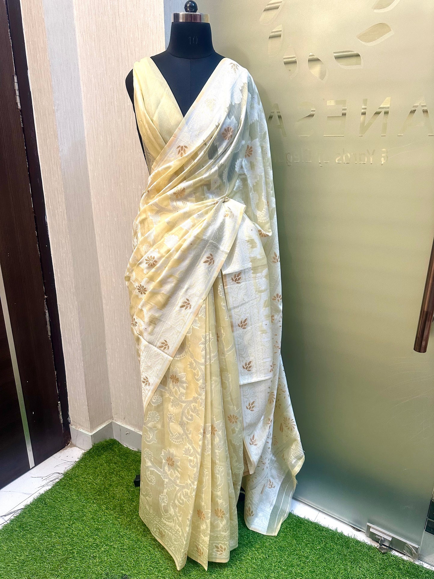Light Yellow Cotton Saree - Vanesara