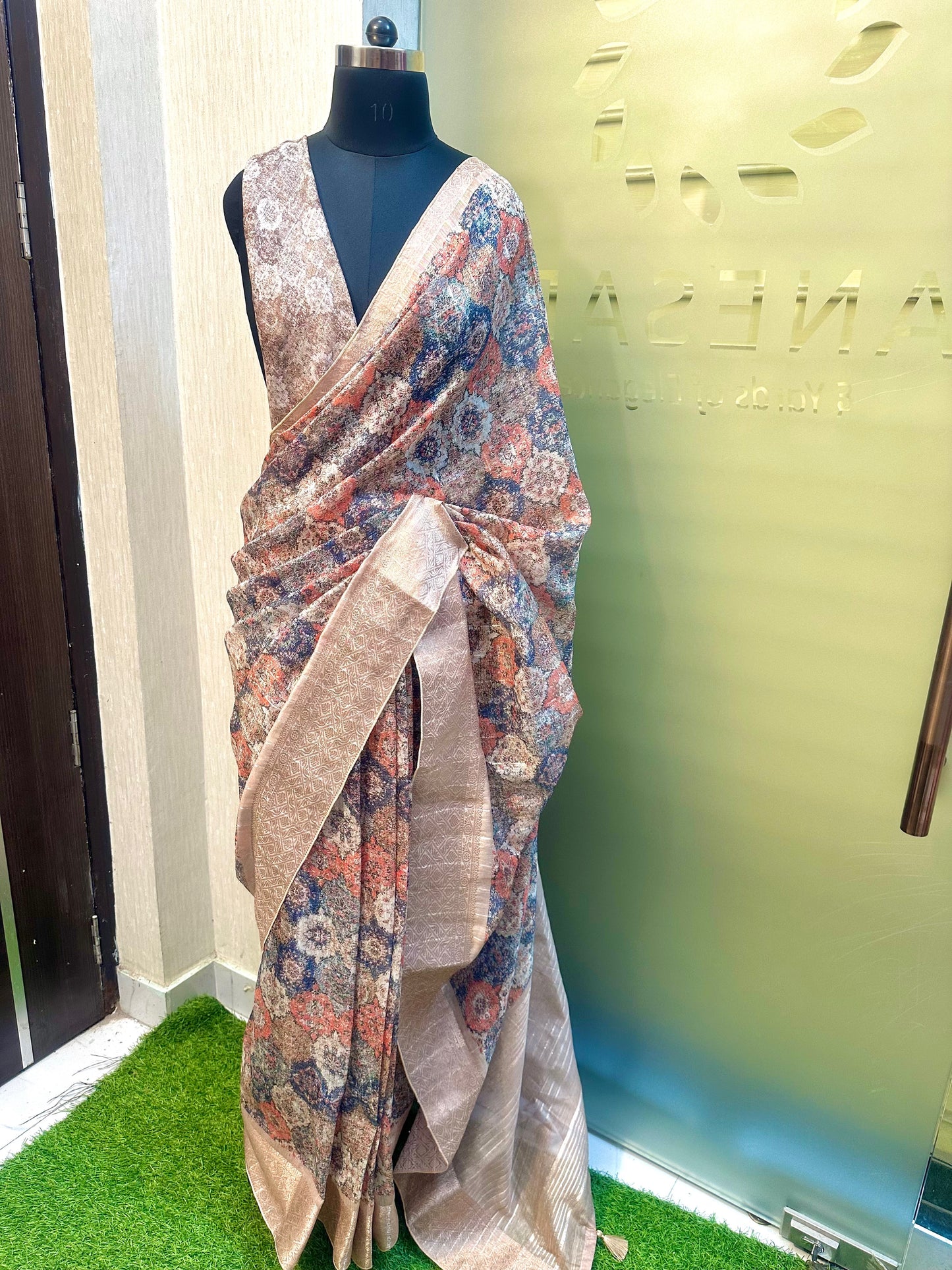 Brown Organza Floral Print and Zari Saree - Vanesara