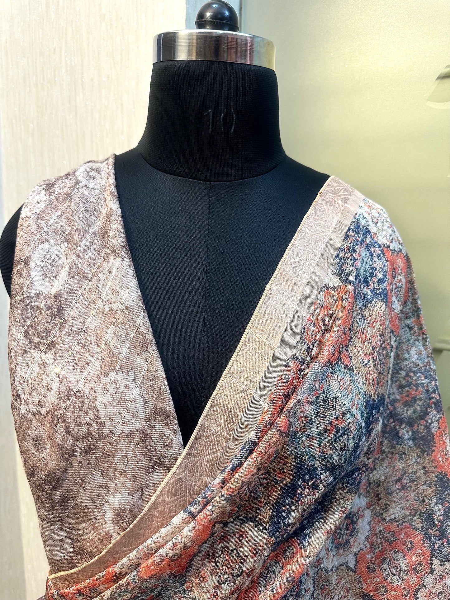 Brown Organza Floral Print and Zari Saree - Vanesara