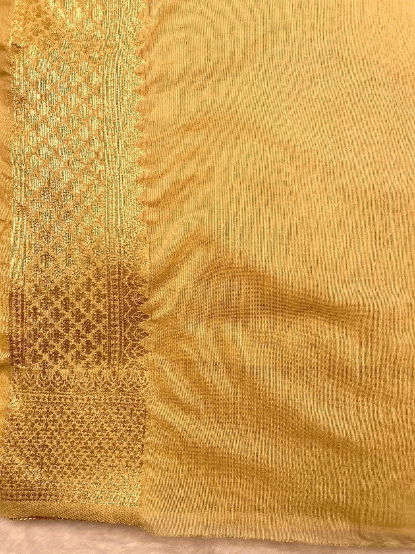 Multicolor Floral Woven Saree - Vanesara