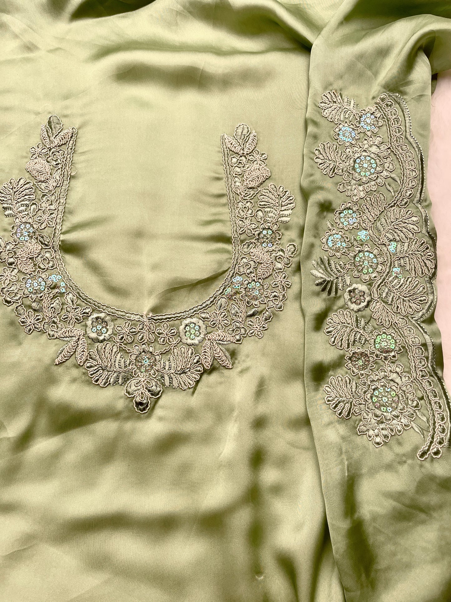 Dusty Green Crepe Saree - Vanesara