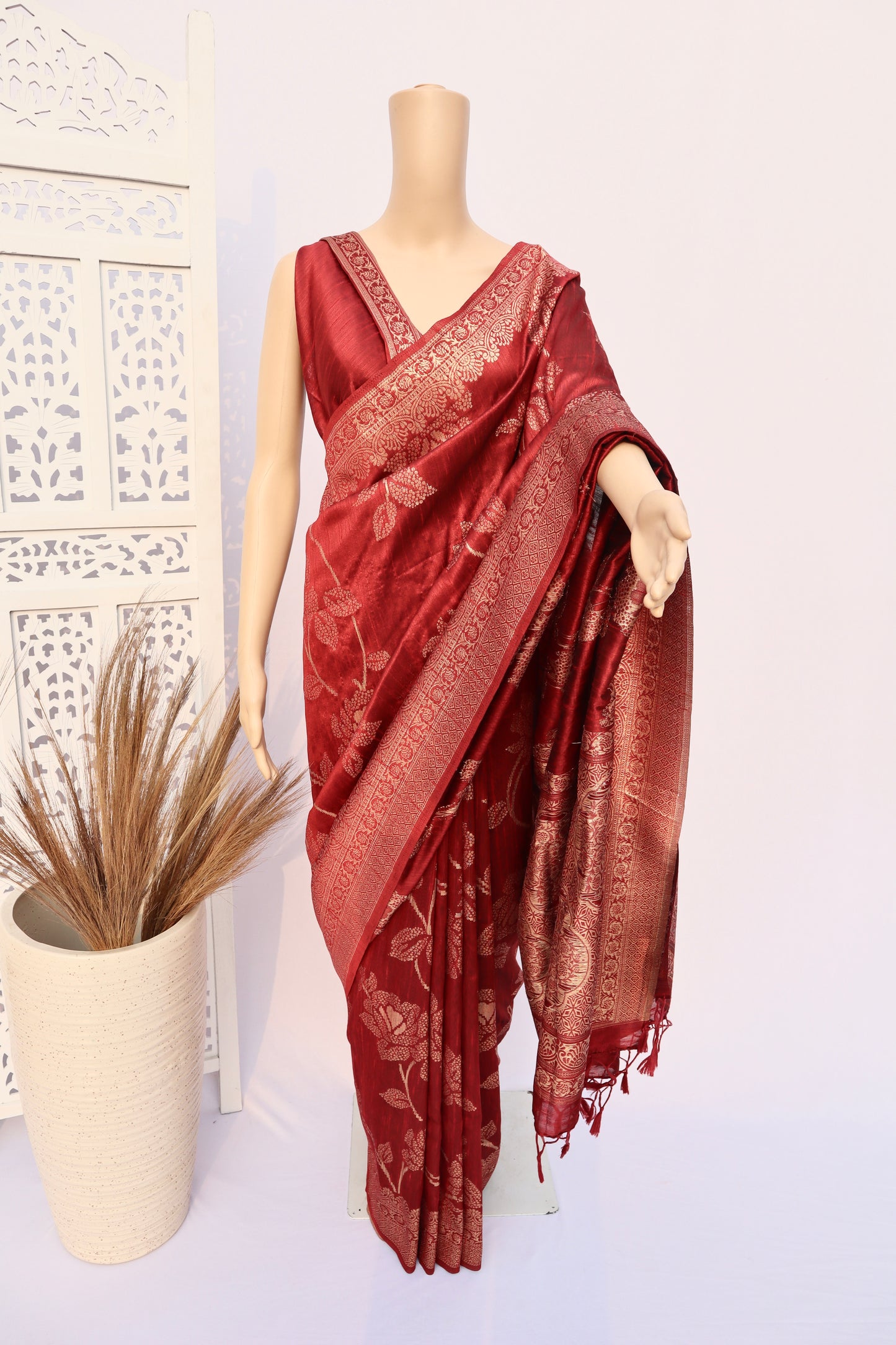 Red Silk Saree - Vanesara