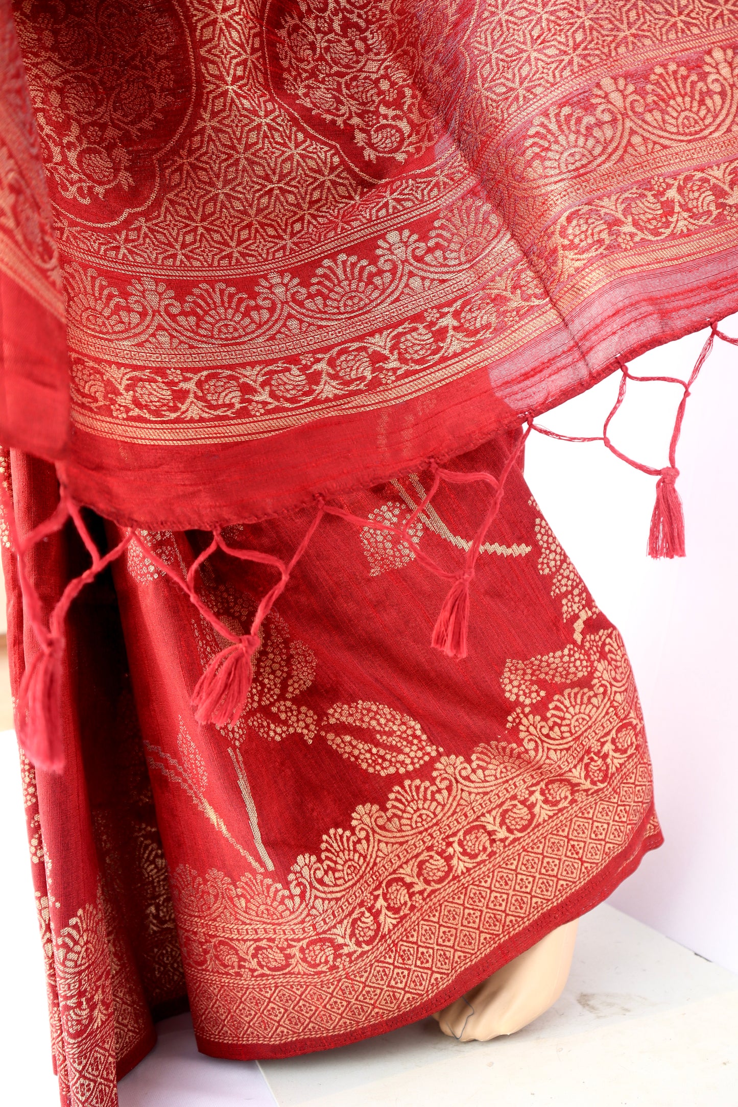Red Silk Saree - Vanesara
