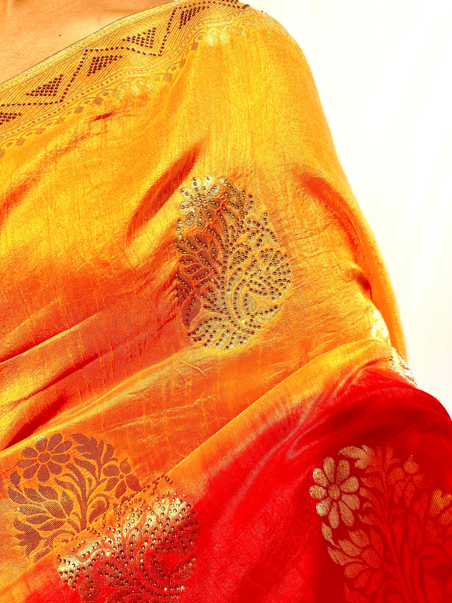 Golden Zari Border Silk Saree - Vanesara