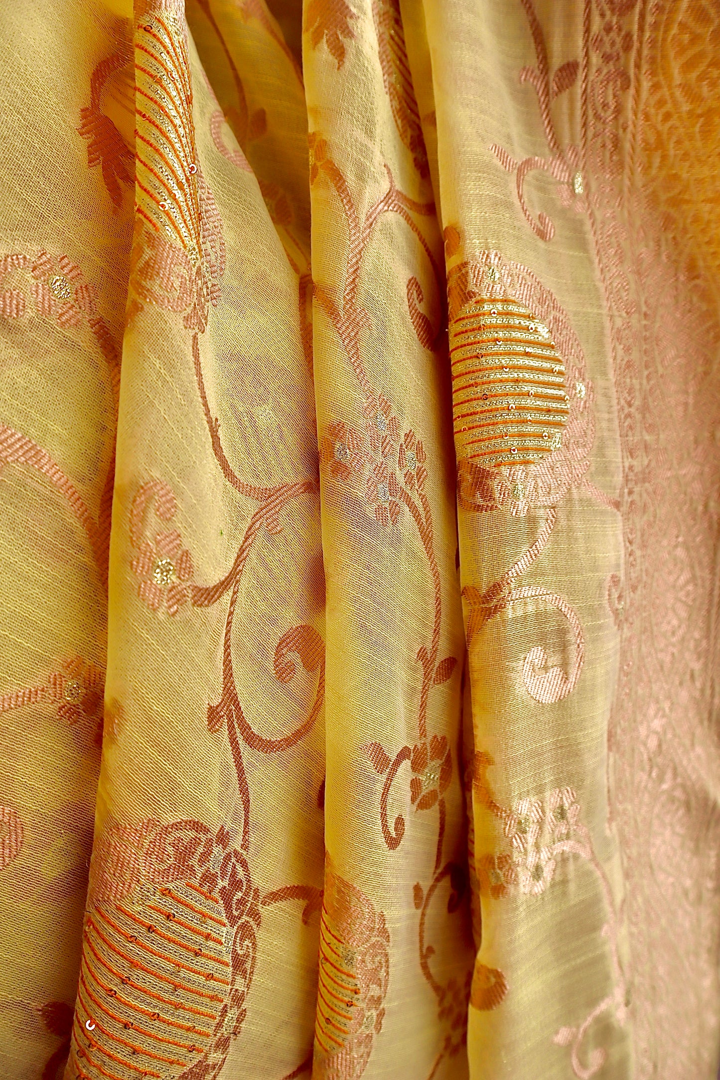 Yellow Printed Pure Cotton Saree - Vanesara