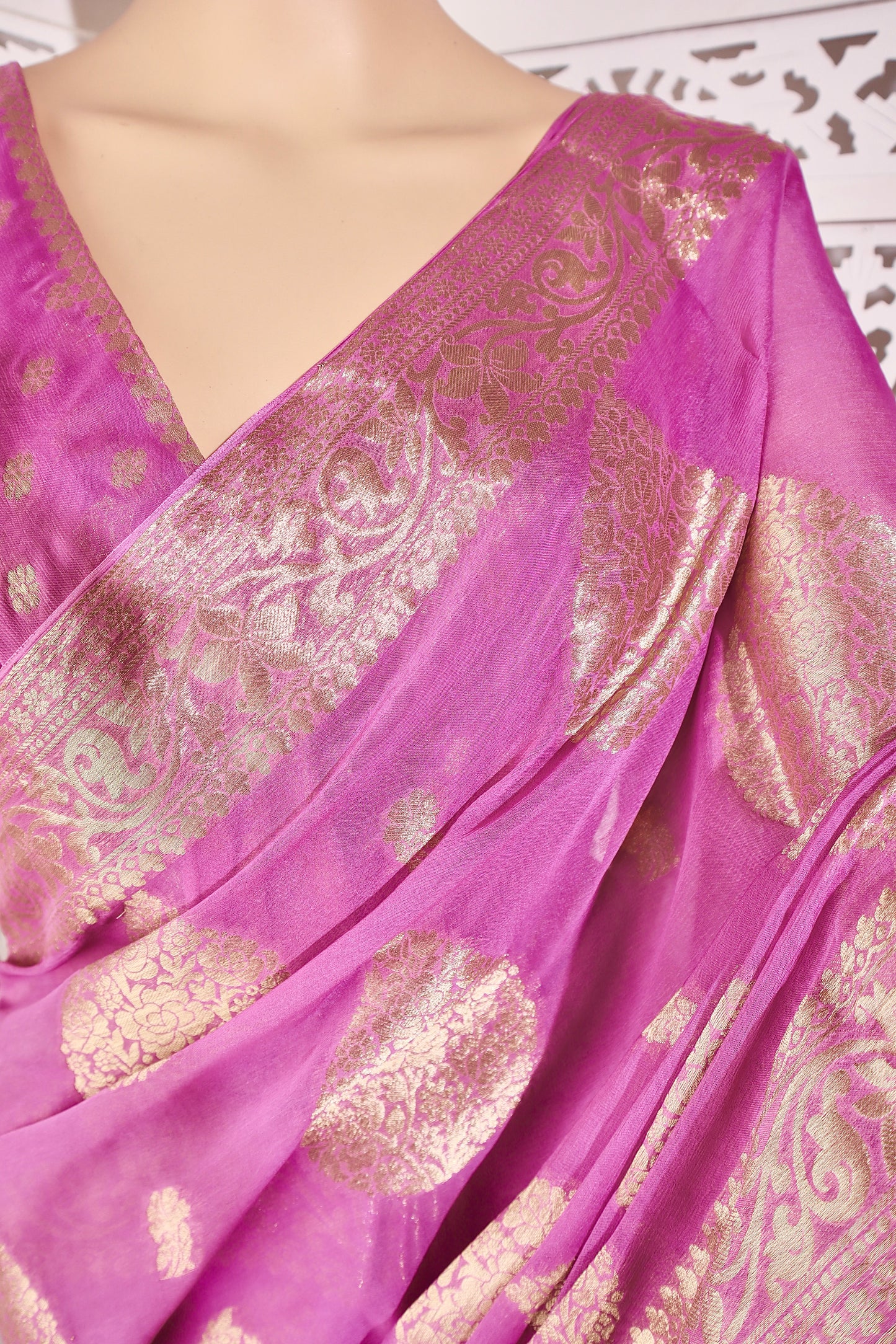 Chiffon Saree with Swarovski touch - Vanesara