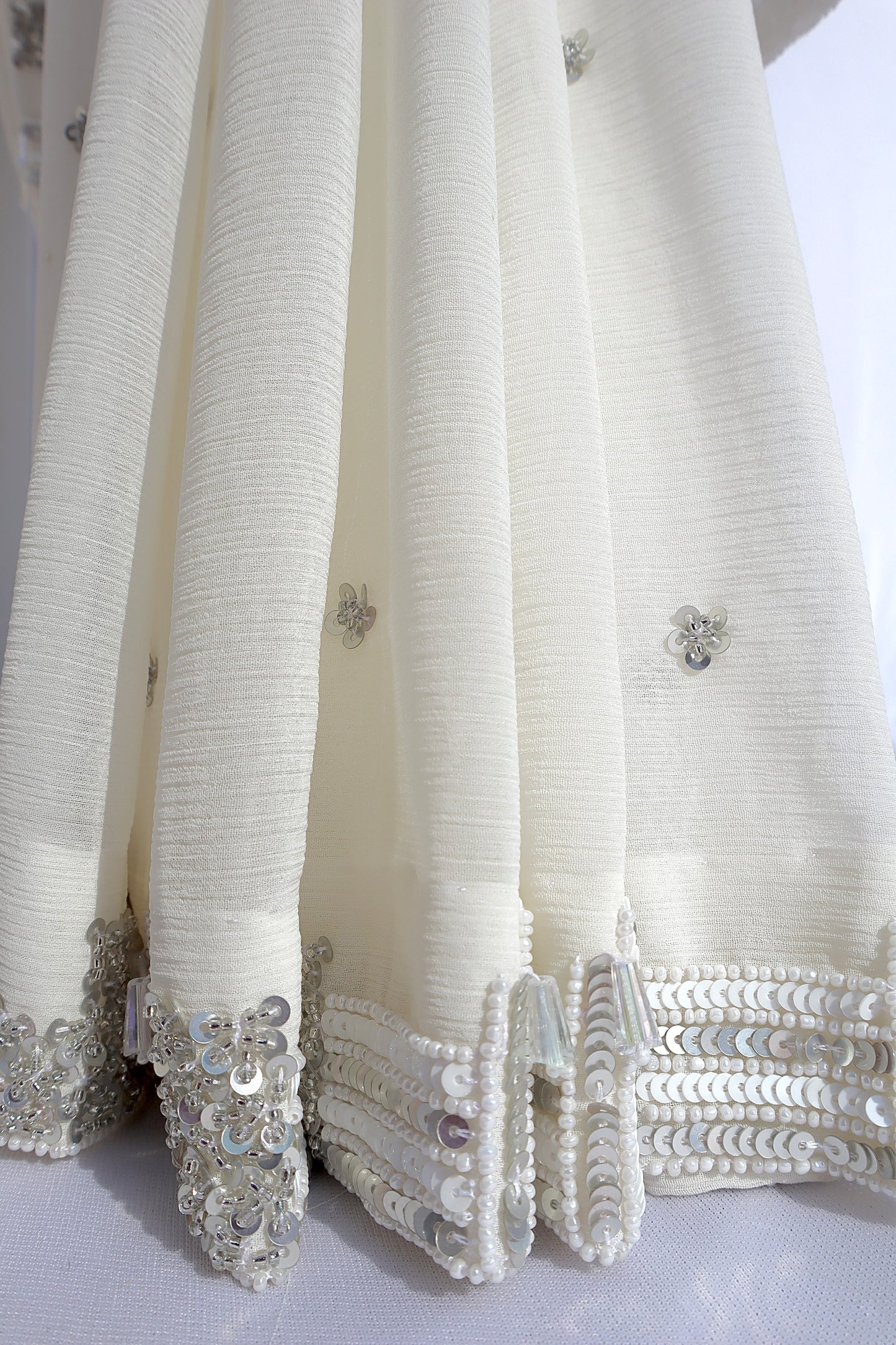 Ivory Chiffon Saree - Vanesara