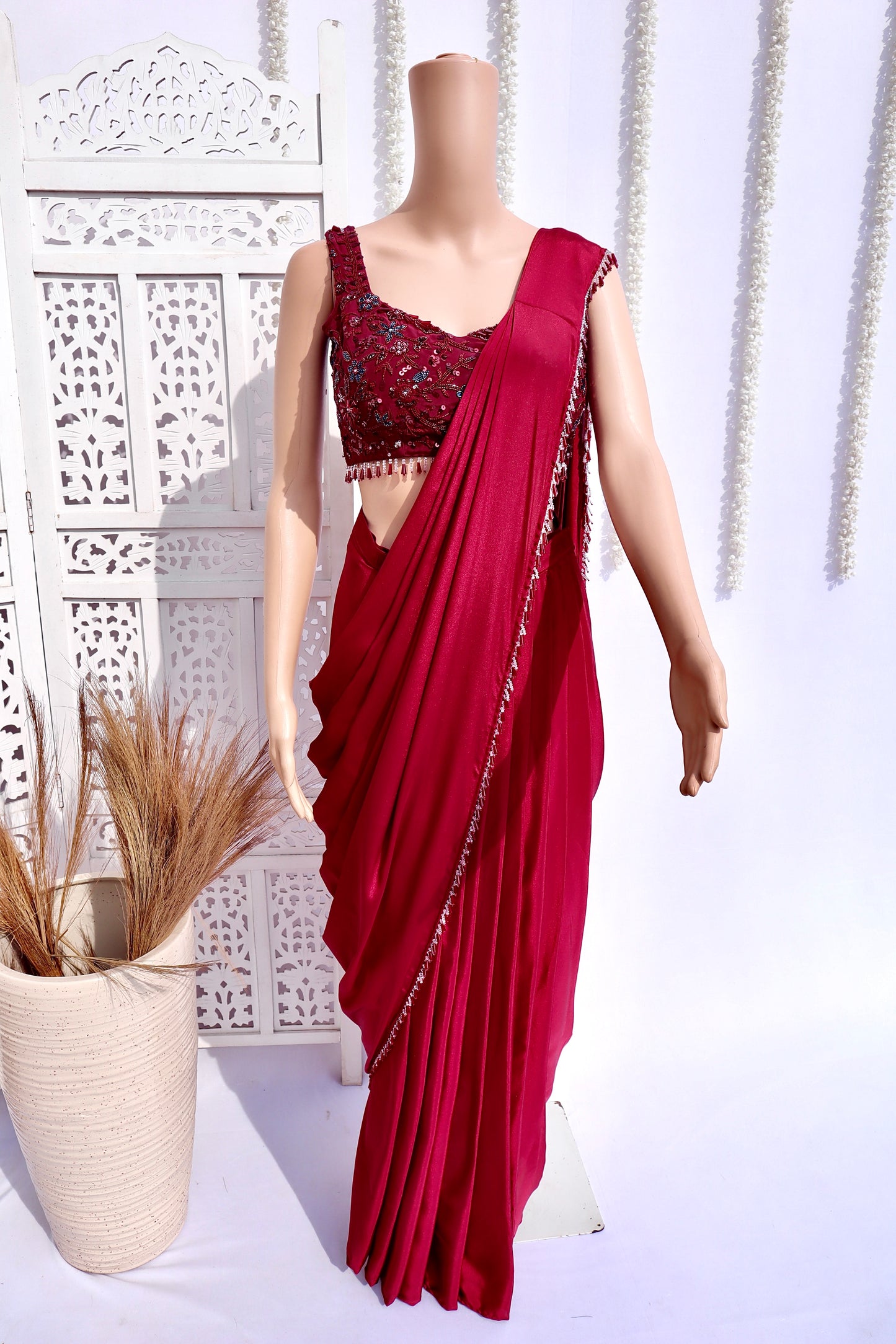 Predraped Maroon Lace Border Saree - Vanesara