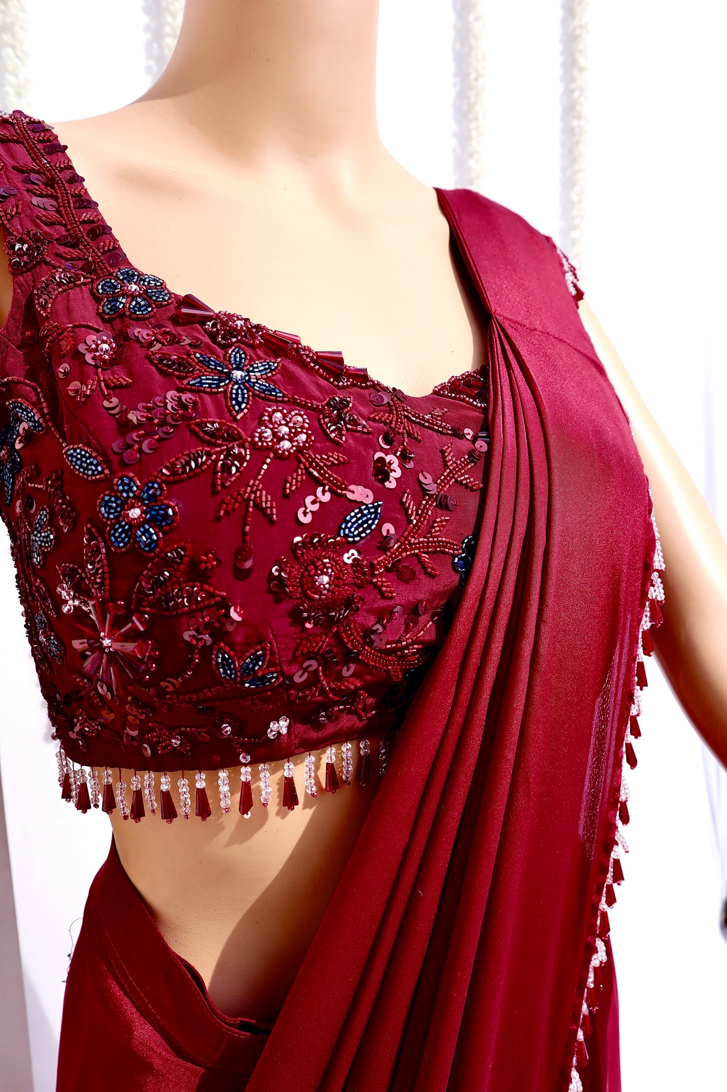 Predraped Maroon Lace Border Saree - Vanesara