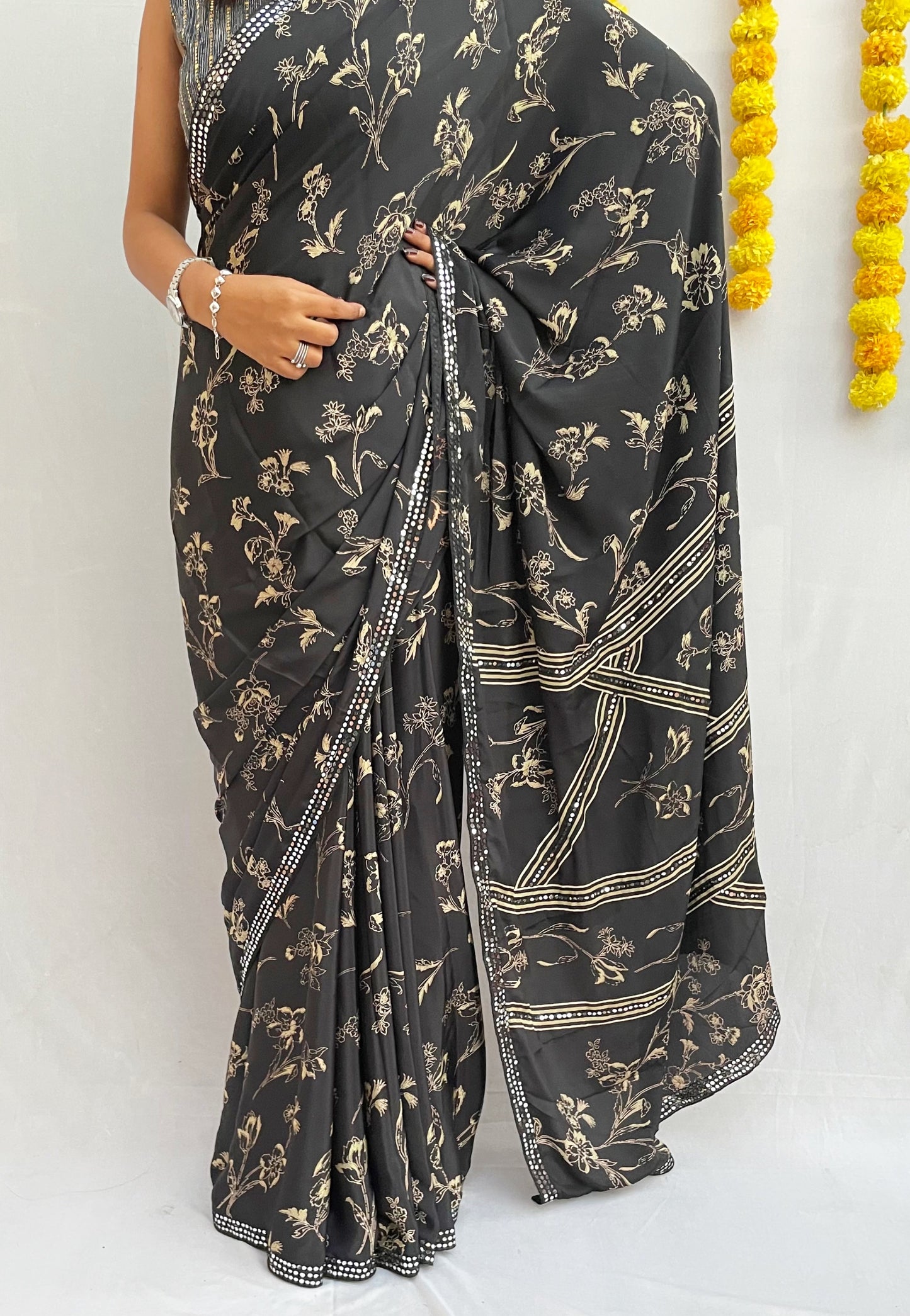 Mirror Hand Work Crepe - Vanesara