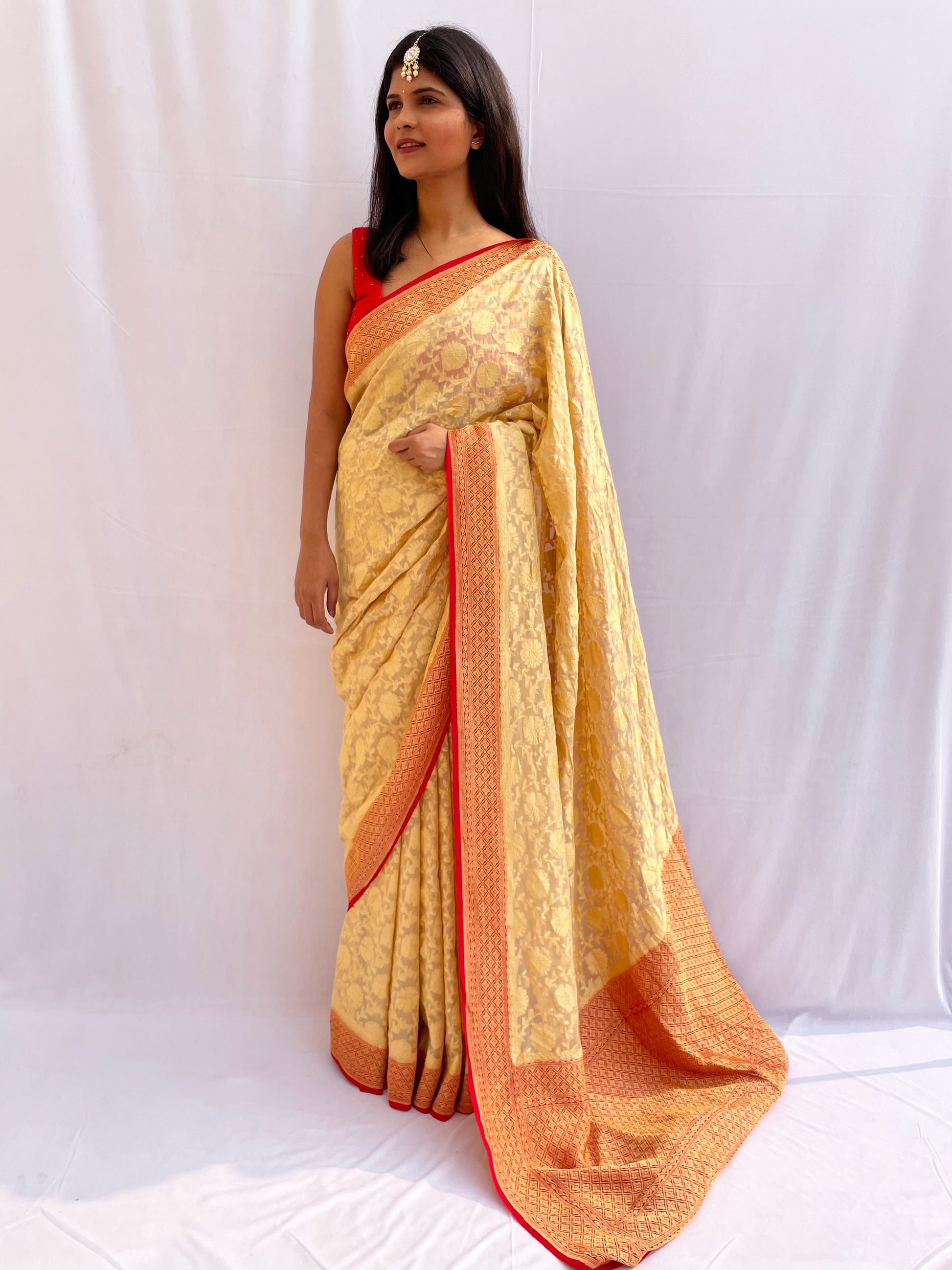 Red and Golden Pure Banarasi Saree - Vanesara