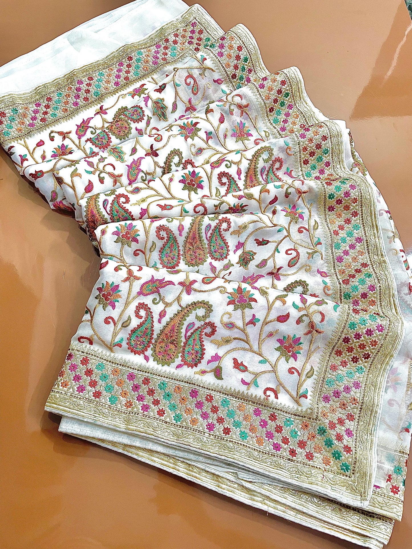 Floral Design Embroidered White Georgette Saree - Vanesara