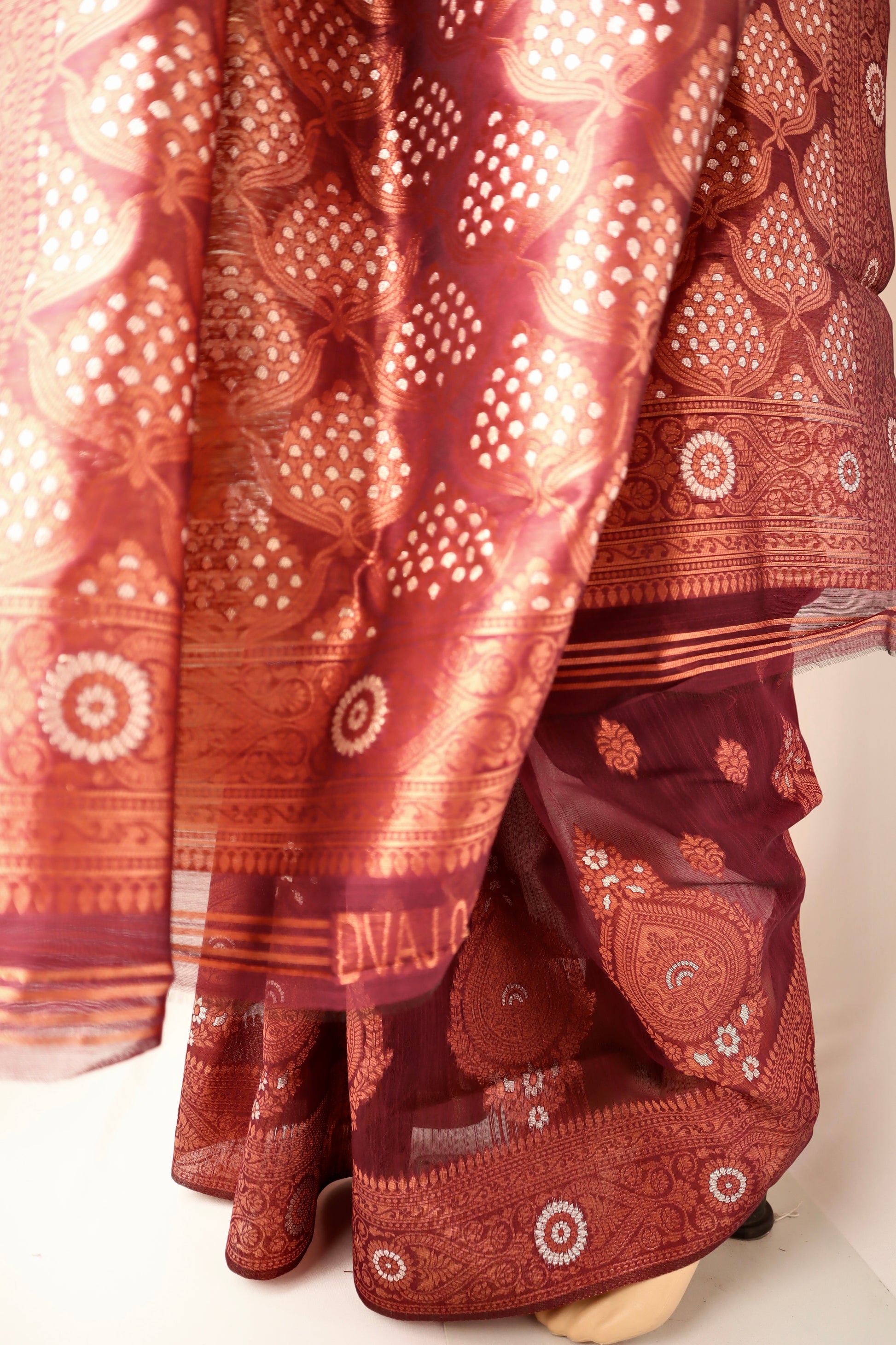 Maroon Red Pure Cotton Printed Saree - Vanesara