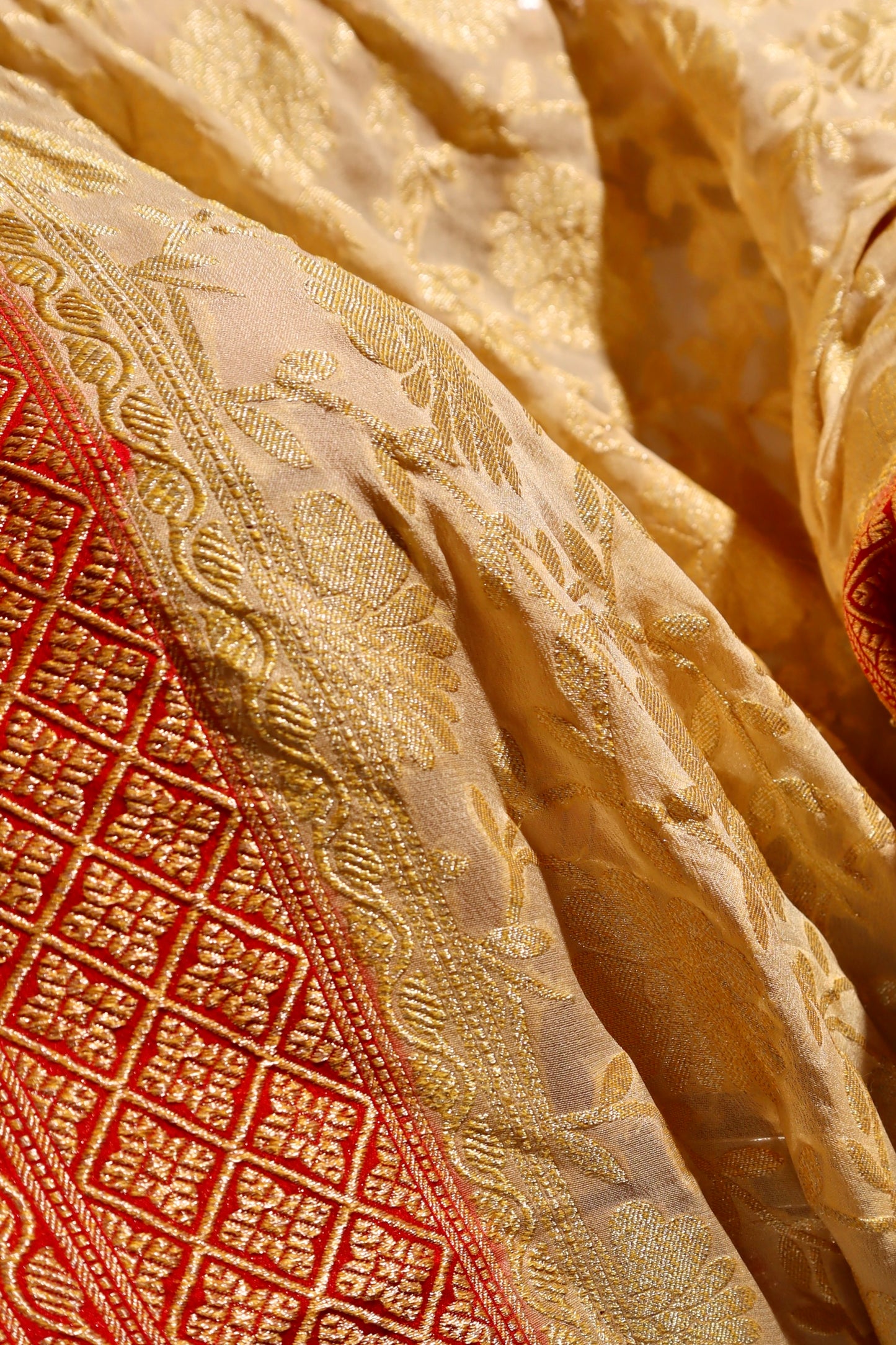 Red and Golden Pure Banarasi Saree - Vanesara